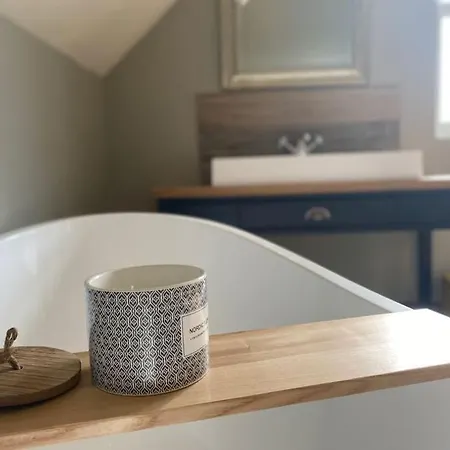 The Annex: 2 Bedroom Cottage, Countryside, Peaceful Getaway With Garden 펜션